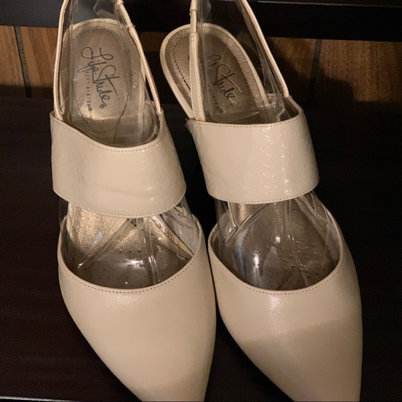 lifestride soft system pumps